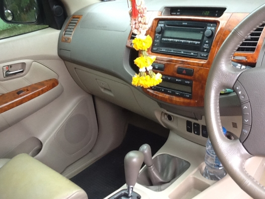 ขายดาวร์ ฟอจูนเนอร์ ติด LPG30,000 =12,312x47เดิมๆไม่มีชนสด569,000