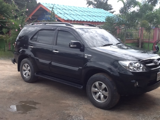 ขายดาวร์ ฟอจูนเนอร์ ติด LPG30,000 =12,312x47เดิมๆไม่มีชนสด569,000