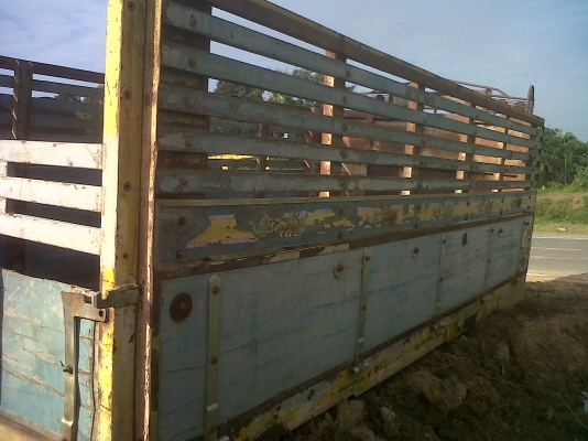 ขายกระบะดั๊มคอกเกษตรครบชุด สภาพสวยพร้อมใช้ ราคาต่อรองได้ ติดต่อได้ที่คุณ อ๊อฟ พิจิตร 086-737-9991