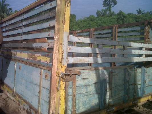 ขายกระบะดั๊มคอกเกษตรครบชุด สภาพสวยพร้อมใช้ ราคาต่อรองได้ ติดต่อได้ที่คุณ อ๊อฟ พิจิตร 086-737-9991