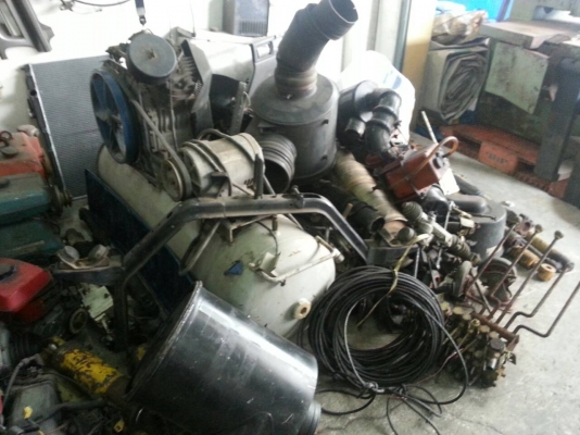 เลิกกิจการขายถูกทุกอย่าง