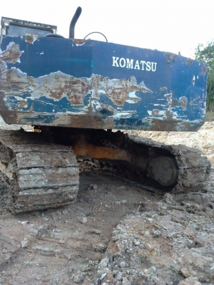 ขายด่วน KOMATSU  PC200-3