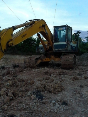 ขายด่วน KOMATSU  PC200-3