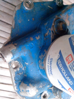 ขายปั้มขาว FORD 6610