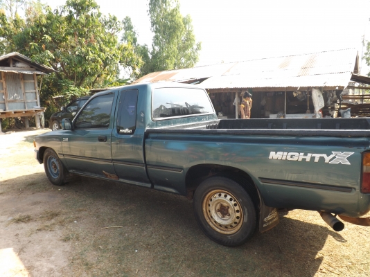 (ขายแล้วนะครับขอบคุณทุกท่านครับ)ขาย toyota mighty-x cab ปี 35 (ลดสุดๆไปเลย 69000)ตามสภาพ ตามราคาครับ