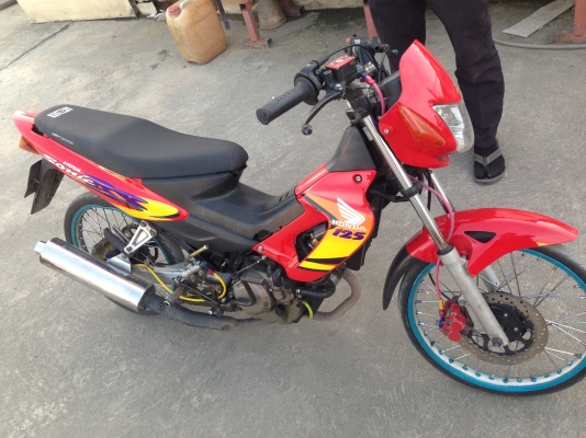 ขายโซนิคตัวเก่า 12500