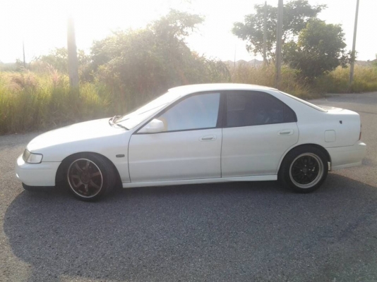 ACCORD ก้อนเดียว VTEC / MT/ABS ไฟฟ้าทั้งคัน 79,000 ACCORD ก้อนเดียว VTEC / MT/ABS ไฟฟ้าทั้งคัน 79,000