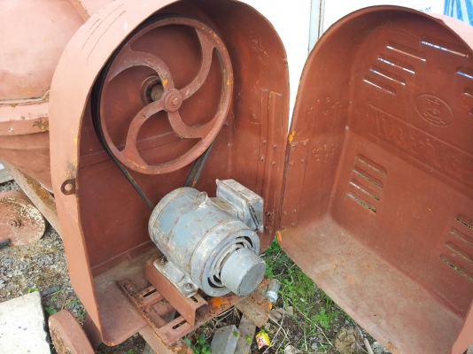 ขายโม่เหล็กเหนียว + มอร์เตอร์ มิซูบิชิ 3 แรง