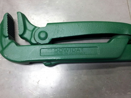 ขายประแจจับแป๊บ 4" ปรับสภาพสีแล้ว ปากยังสวย ขายประแจจับแป๊บ 4" ปรับสภาพสีแล้ว ปากยังสวย