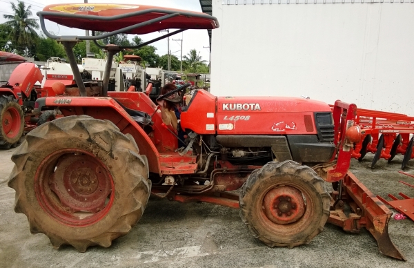 45 แรงม้า+ใบดัน+ผาน 6 ราคา 210,000 บาท