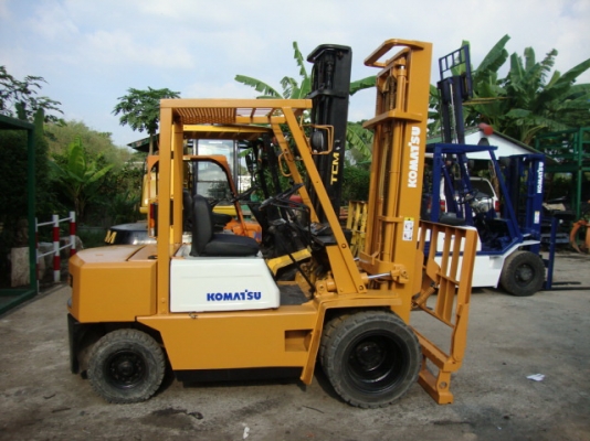 +++++++ ขายด่วน !!! รถโฟล์คลิฟท์  KOMATSU  FD25-10  (รถนอก  สภาพดี)   เครื่องยนต์ดีเซล  เสา 4 เมตร  ฮิ้งค์โฟล์ค  ล้อหน้าคู่  เกียร์ธรรมดา  งา 1,070   มม.  ****** สนใจเข้ามาลองรถก่อนได้  ราคาคุยกันได้ครับ *******