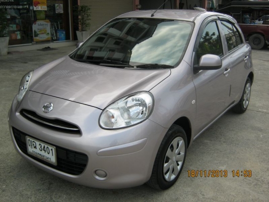 Nissan March สภาพสวย พร้อมใช้ ราคา 295000 บาท