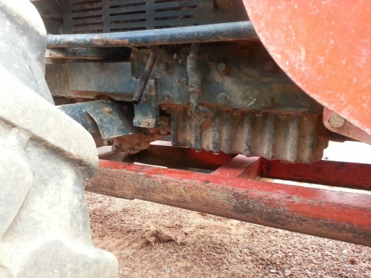 ขายรถไถ KUBOTA L4212DT  4สูบเทอร์โบ รุ่นพิเศษวิ่งได้เร็ว พร้อมใบดันและผาน6