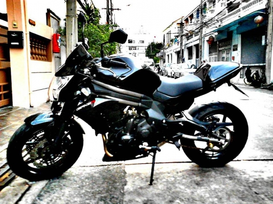 ขายคับ ER6 N ปี 2012 มีท่อแต่ง สภาพสวยๆคับ ราคา 215000 บาท สนใจติดต่อ 081-0578282 ส่งได้ทั่วไทยคับ
