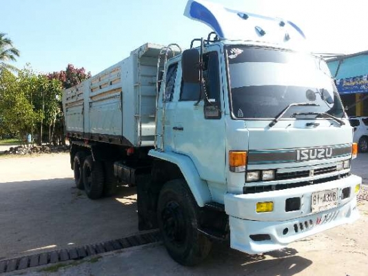 ต้องการขาย รถ 10 ล้อ ร๊อกกี้ 240 นางฟ้าแท้ ดั้ม 2 เพลา