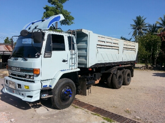 ต้องการขาย รถ 10 ล้อ ร๊อกกี้ 240 นางฟ้าแท้ ดั้ม 2 เพลา