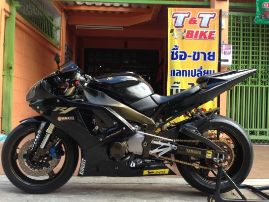 ต้ำพระราม2ขาย yamaha r1ปี01 แต่งเป็น03 สภาพหล่อๆ เอกสารinv