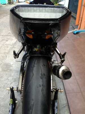 ต้ำพระราม2ขาย yamaha r1ปี01 แต่งเป็น03 สภาพหล่อๆ เอกสารinv