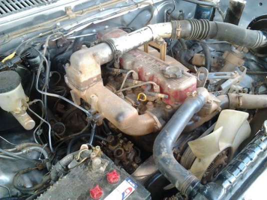 **75,000 บ.ต่อรองนิดหน่อย**ขาย กระบะแค็ป NISSAN BIG-M แค็ปเล็ก 2.5 ปี34/91 เครื่องBD25 ฝาแดง แห้งดีติดง่าย ไม่เยิ้ม ช่วงล่างดีคัสซีเดิมไม่ผุ ไม่ดาม สีเก็บมา หัวบางภายในดี ยางดี4เส้น พร้อมใช้งาน ขายตามสภาพ ราคาต่อรองได้ครับ