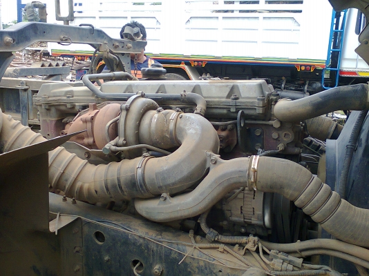 HINO MEGA 260 แรงม้า ดัมพ์ ปี47 มีระบบลากจูง