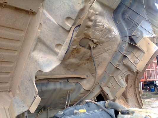 HINO MEGA 260 แรงม้า ดัมพ์ ปี47 มีระบบลากจูง