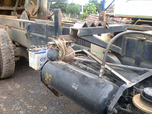 HINO MEGA 260 แรงม้า ดัมพ์ ปี47 มีระบบลากจูง