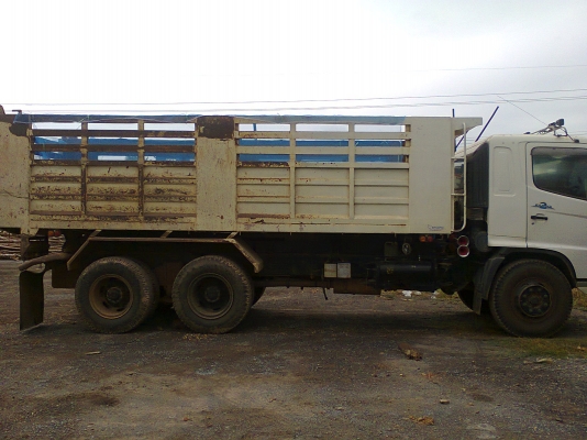 HINO MEGA 260 แรงม้า ดัมพ์ ปี47 มีระบบลากจูง