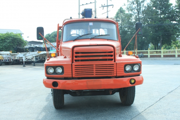 รถเฮี้ยบ 6 ล้อ