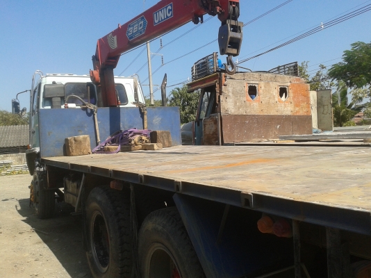 ขาย10ล้อสองเพลาติดเครน ขาย10ล้อสองเพลาติดเครน