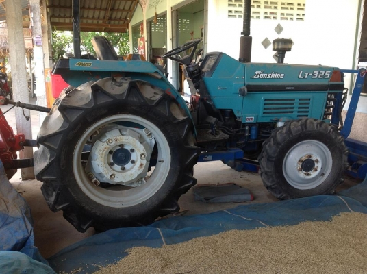 ขายรถไถ KUBOTA ซันไช L1-325 2 เพลา ขายรถไถ KUBOTA ซันไช L1-325 2 เพลา