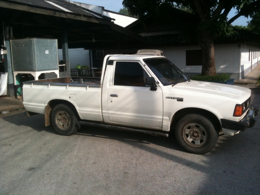 ขาย dutsun 720  สี่ขอสภาพพร้อมใช้งาน มีแอร์ ติดแก๊สลงเล่มแล้ว ทะเบียนไม่ขาด แมกขอบ15 แจ่มๆ