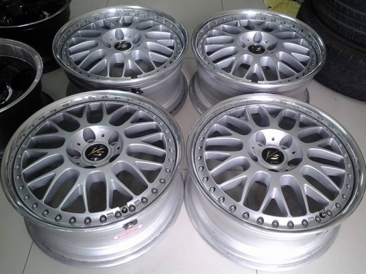 ขายล้อ W work Vs 3ชิ้นแท้ ขอบ17" 5.114 F7 R8 off+38 ราคา18900บาท