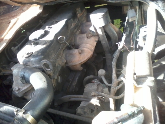 ขายหกล้อสภาพสวยๆ เครื่องช่วงล่างเกียร์เฟืองท้ายเป็นของอีซูซุหมดแล้ว