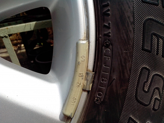 ขายแม็ก17toyotaพร้อมยางปี 10 ราคาถูก ขายแม็ก17toyotaพร้อมยางปี 10 ราคาถูก