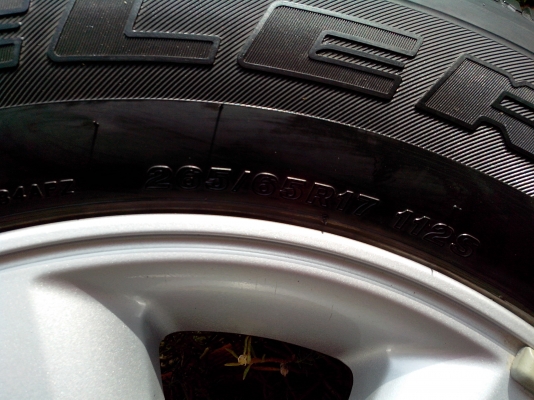 ขายแม็ก17toyotaพร้อมยางปี 10 ราคาถูก ขายแม็ก17toyotaพร้อมยางปี 10 ราคาถูก