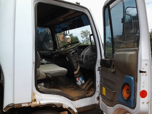 HINO FC4J 140 แรง แอรเย็น ยาว 5.5 ม.