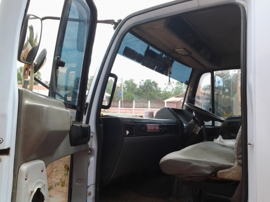 HINO FC4J 140 แรง แอรเย็น ยาว 5.5 ม.