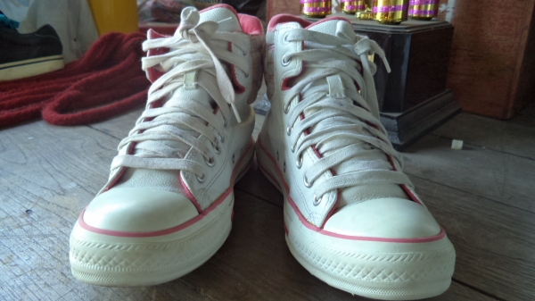 Converse  size 7uk  40eur