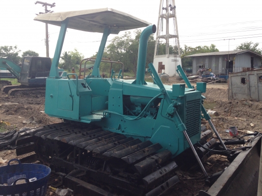 ขายD2-6 PL รถสวย ใบแทร็กเต็ม สภาพพร้อมใช้งาน ราคาต่อรองได้