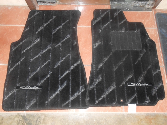 พรมปูพื้น silvia