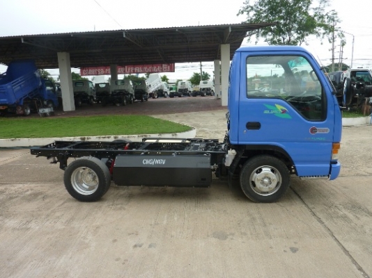 ISUZU NKR การ์ตูน NGV 4 ล้อ ป้ายเล็กไม่ติดเวลา