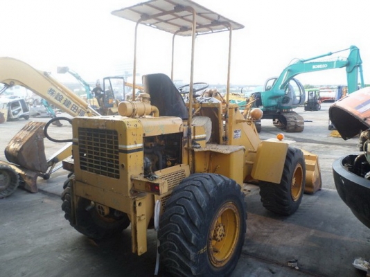 ขายรถตักเล็ก เอวอ่อน ยี่ห้อ  FURUKAWA  บุ้งกี๋ 1คิว