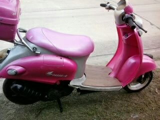 ขายรถป็อปสีชมพูคล้ายฟีโน่ ลกราคา เหลือ 4000 ครับ