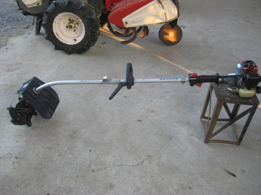 เครื่องพรวนดิน