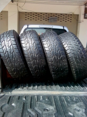 ขายยาง 265-70-16 ปี 10  4000 ครับ