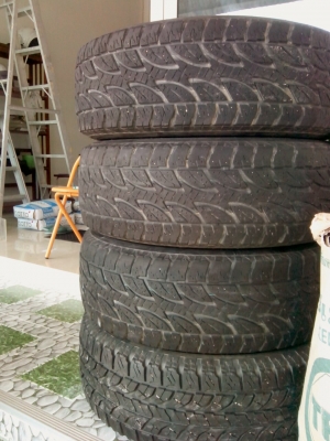 ขายยาง 265-70-16 ปี 10 4000 ครับ ขายยาง 265-70-16 ปี 10 4000 ครับ