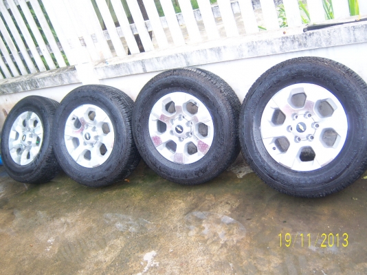 แม็กเชฟ ขอบ 17 พร้อมยางบริสโตน 265 65 17 ปี 12 สัปดาห์28