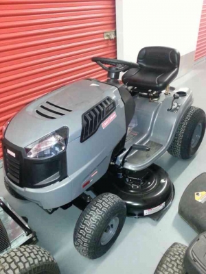 รถตัดหญ้านั่งขับ รถนอกนำเข้า จอห์นเดียร์ คราฟแมน รถถึงเดือนมกราคม รถตัดหญ้านั่งขับ รถนอกนำเข้า จอห์นเดียร์ คราฟแมน รถถึงเดือนมกราคม