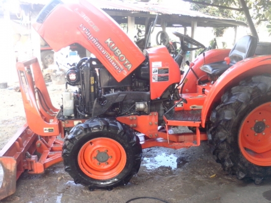 ขายรถไถคูโบต้า KUBOTA L 3608 (4WD) ขนาด 36 แรง