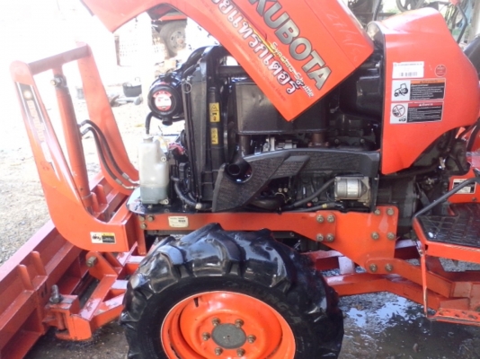 ขายรถไถคูโบต้า KUBOTA L 3608 (4WD) ขนาด 36 แรง